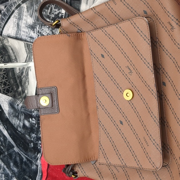 Fossil Kinley crossbody bag - Picture 12 of 15